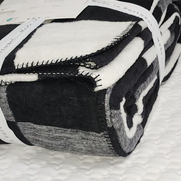 Docofil King Size Soft Blanket Cotton Blend Black White Made In Portugal‎ - Picture 6 of 14
